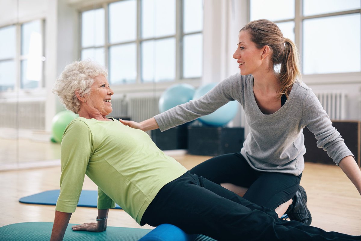 Польза гимнастики для пожилых людей